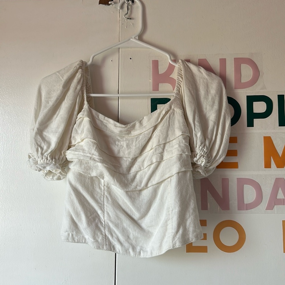 Abercrombie & Fitch Puff Sleeve Crop Top